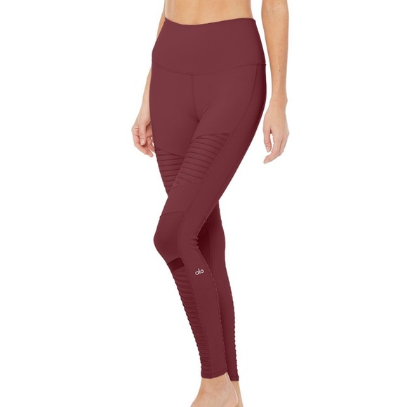 ALO Yoga Pants - Flawless ALO YOGA sold out moto legging!